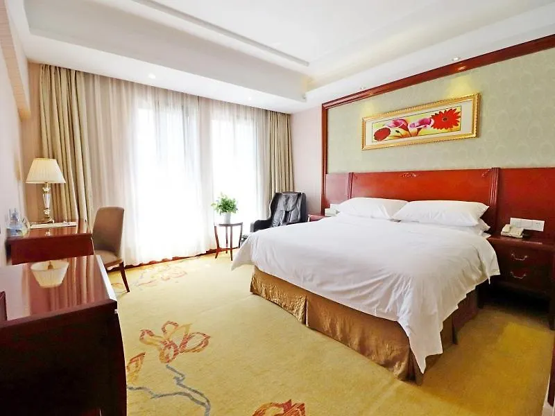 Vienna Hotel Shanghai Hongqiao National Convention Centre location